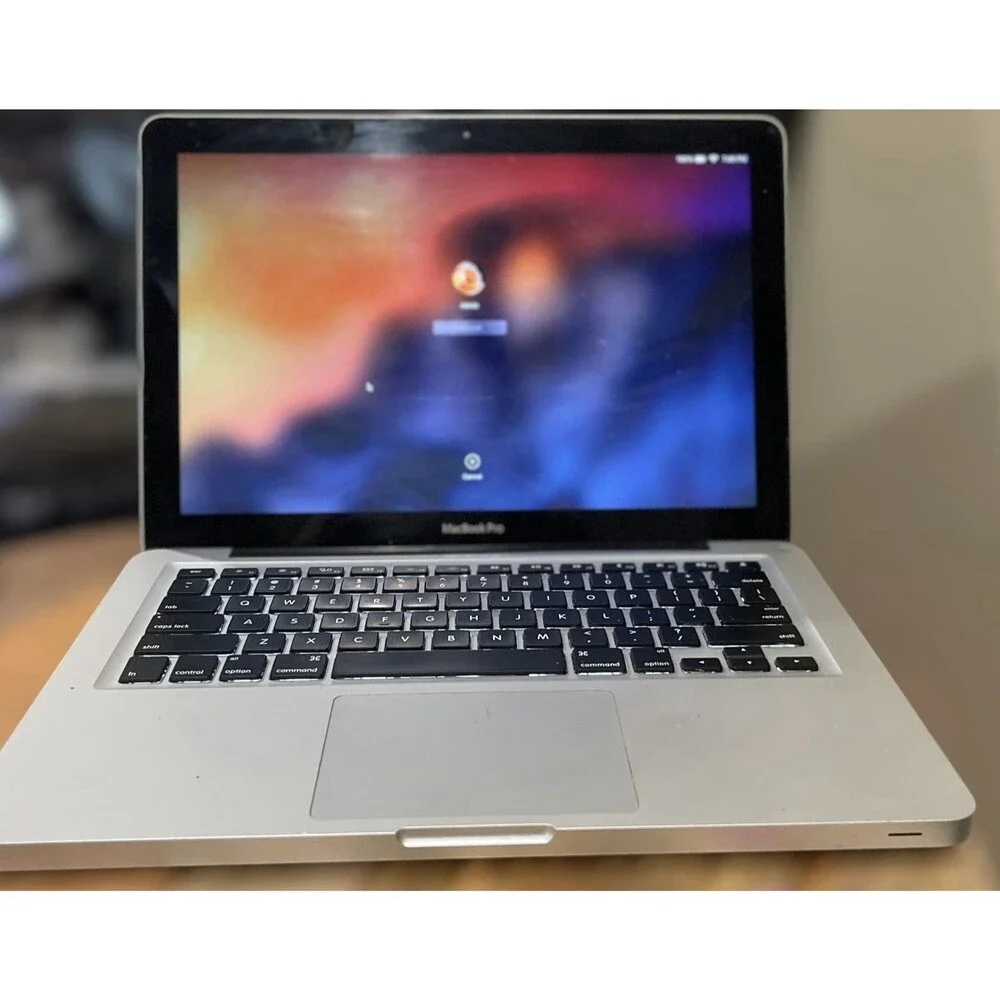 Apple MacBook Pro 13